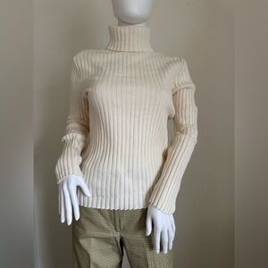 White Cable long sleeve cotton Turtleneck